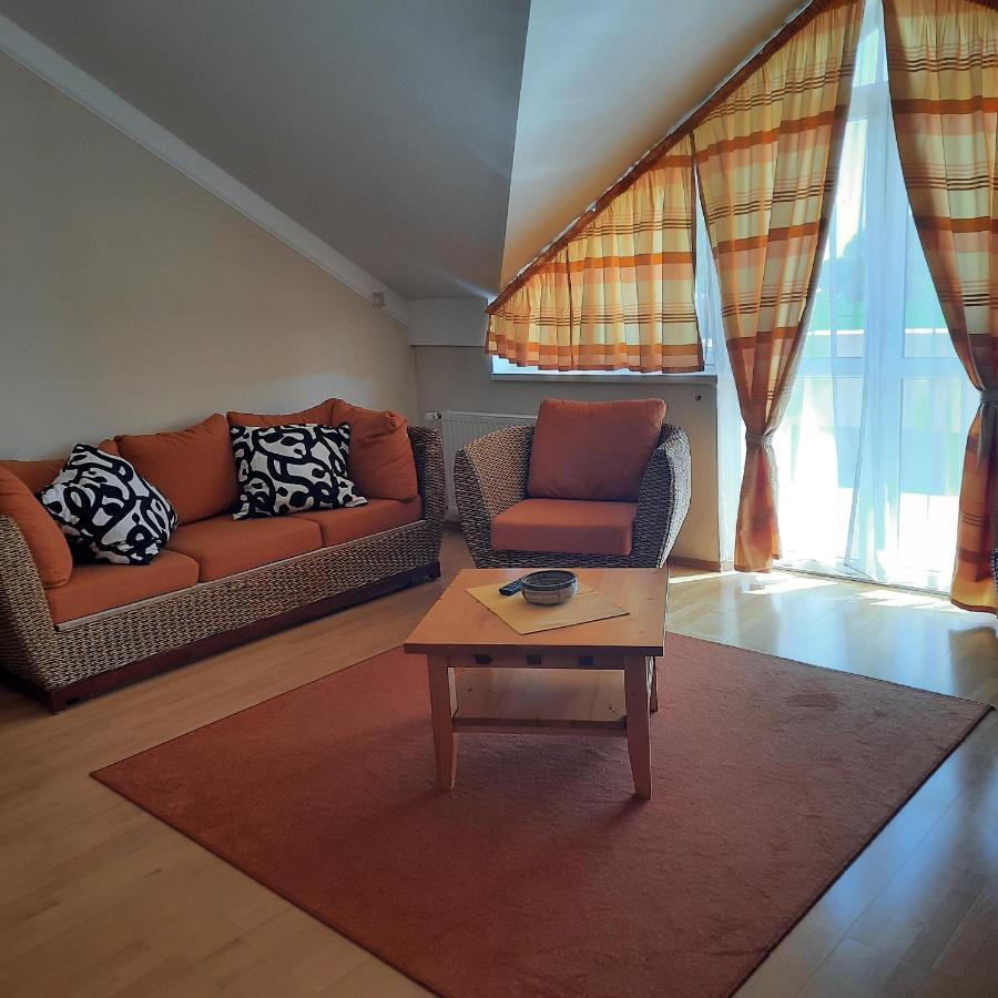 Kata Apartman Apartment Buk Exterior photo